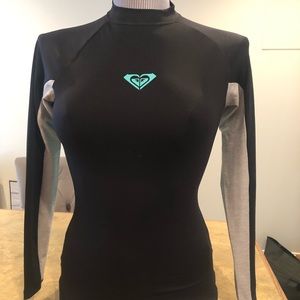 Roxy long sleeve rash guard Shirt
